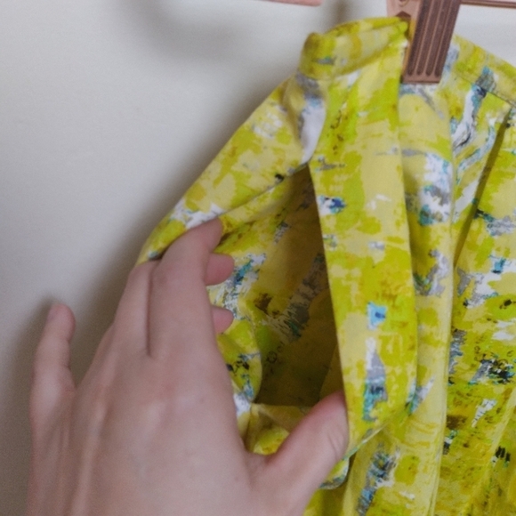 Jack By Bb Dakota Yellow and Blue Abstract Print Pleated Mini Skirt Size 4 - Picture 4 of 12